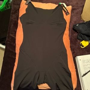 🔥MF SMOOTHING WEAR YOUR OWN BRA SHAPE WEAR SINGLET NWT